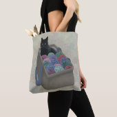 Zwarte kat in garenzak Canvas tas (Dichtbij)