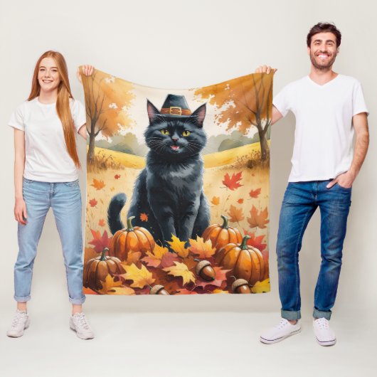 Zwarte Kat in Herfstbladeren Dankbaarheid Kunst Fleece Deken (In situ)
