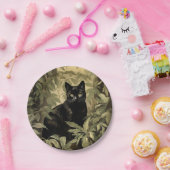 Zwarte kat in het weelderige bos papieren bordje (Feest)