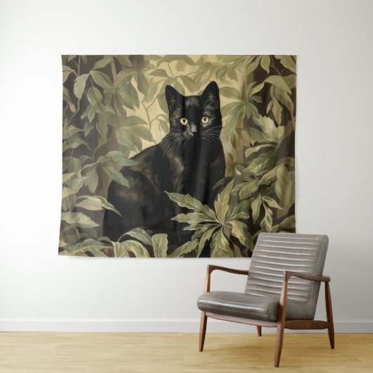 Zwarte kat in het weelderige bos wandkleed (In Situ (horizontaal))