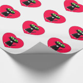Zwarte kat in rood hart cadeaupapier (Hoek)