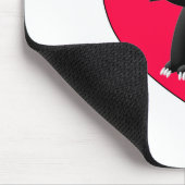 Zwarte kat in rood hart muismat (Hoek)