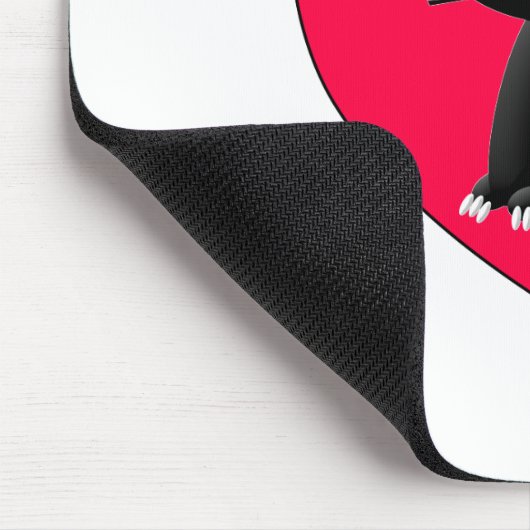 Zwarte kat in rood hart muismat (Hoek)