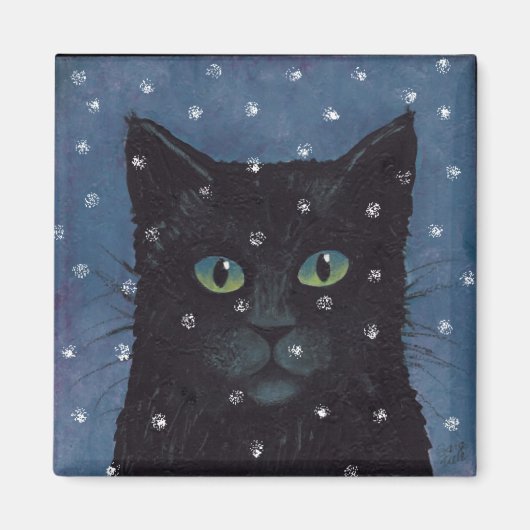 Zwarte kat in wintersneeuw magneet (Voorkant)
