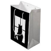 Zwarte Kat Klik om de optie voor vensterkleur aan Medium Cadeauzakje (Voorkant Gekanteld)