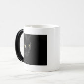 Zwarte kat magische mok (Voorkant links)