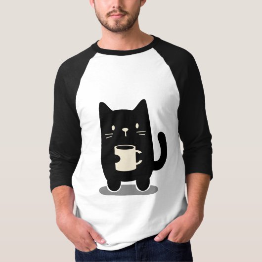 Zwarte kat, met een kopje koffie t-shirt (Voorkant)