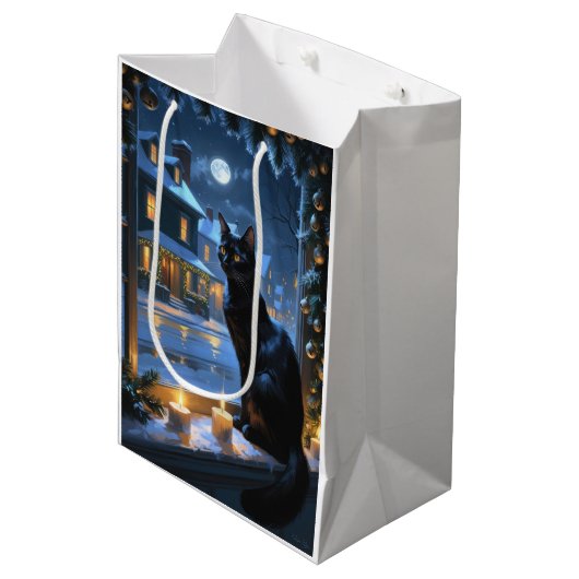 Zwarte Kat Met Kerstverlichting Vakantie Medium Cadeauzakje (Voorkant Gekanteld)
