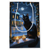 Zwarte Kat Met Kerstverlichting Vakantie Medium Cadeauzakje (Voorkant)