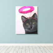 Zwarte kat met roze engel halo canvas afdruk (Insitu (Houten vloer))