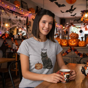 Zwarte kat met spinnenweb en Jack o Lantern. Boe. T-shirt