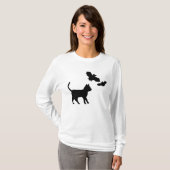 Zwarte kat met tas t-shirt (Voorkant volledig)