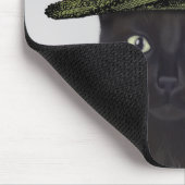 Zwarte kat met theepot en kippen muismat (Hoek)