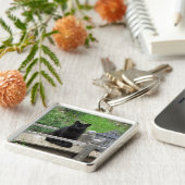 Zwarte kat op een Bridge-Sleutelhanger Sleutelhanger (Zijkant)