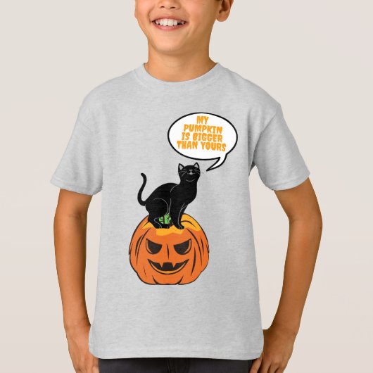zwarte kat op pompoen, Halloween T-Shirt (Voorkant)