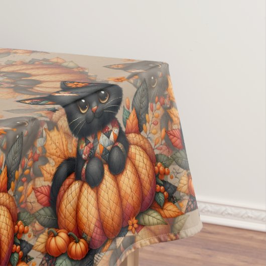 Zwarte kat op pompoen met herfst quilt patroon tafelkleed (Voorbeeld)