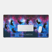 Zwarte kat op ruimte w / aangepaste naam bureaumat (Keyboard & Muis)