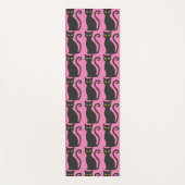 ZWARTE KAT PRINT OP ROZE YOGA MAT (Voorkant)