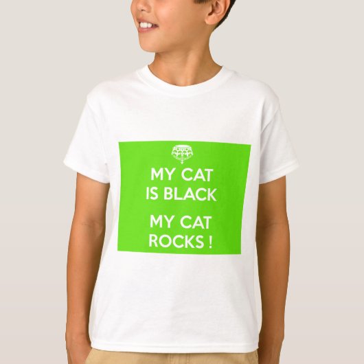 Zwarte kat rotsen t-shirt (Voorkant)
