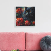 Zwarte kat tussen rode rozen Gothic Canvas Afdruk (Insitu (Woonkamer))
