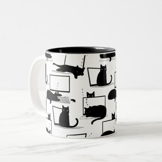Zwarte katten die op de Mok van het laptoppatroon  (Voorkant links)