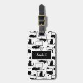 Zwarte katten die op het laptoppatroon zitten bagagelabel (Voorkant verticaal)