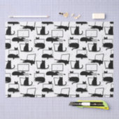 Zwarte katten die op het laptoppatroon zitten tissuepapier (Craft)