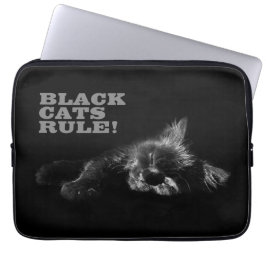 Zwarte katten heersen - Slaperig Hallo duisternis Laptop Sleeve