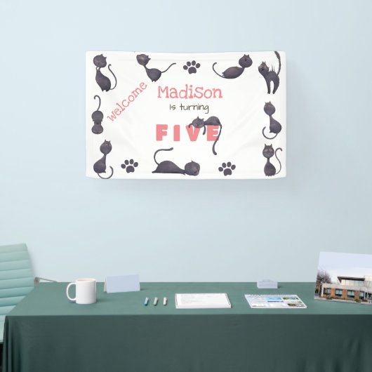 Zwarte kattenkinderen, welkom spandoek (Beurs)