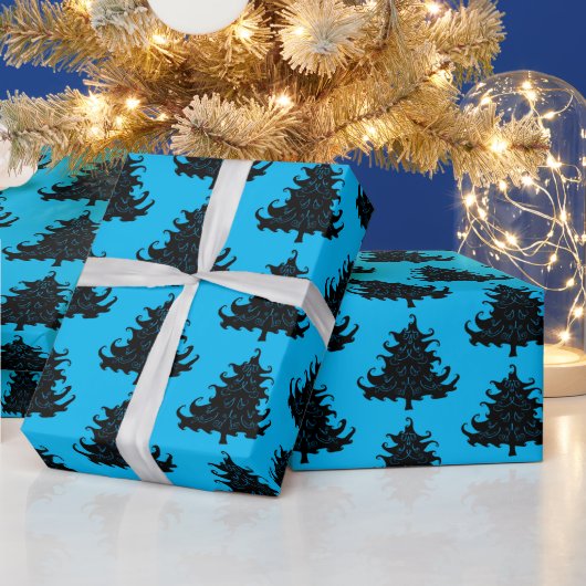 Zwarte kerstbomen Patroon Blauw Cadeaupapier (Feestdagen)