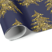 Zwarte kerstboom met weinig goud op donkerblauw cadeaupapier (Rol Hoek)