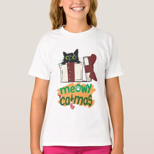 Zwarte Kerstman Kat Verward In Kerstboom Lichten T-shirt (Voorkant)