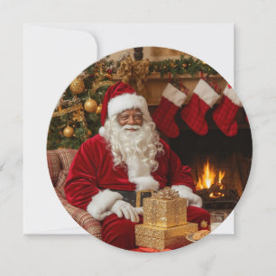 Zwarte Kerstman zittend bij open haard kerstkaart