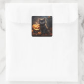 Zwarte kitten en Jack-O-Lantern, herfstbladeren Vierkante Sticker (Tas)