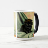 zwarte Kitten-illustratie Magische Mok (Voorkant rechts)