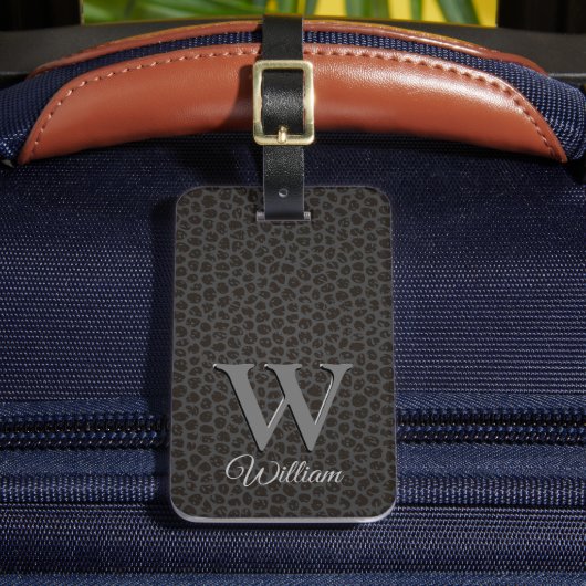 Zwarte Koe Leer Textuur Script Monogram Naam Bagagelabel (Voorkant Insitu 2)