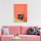 Zwarte Koe Rode Barn Canvas Afdruk (Insitu (Woonkamer))