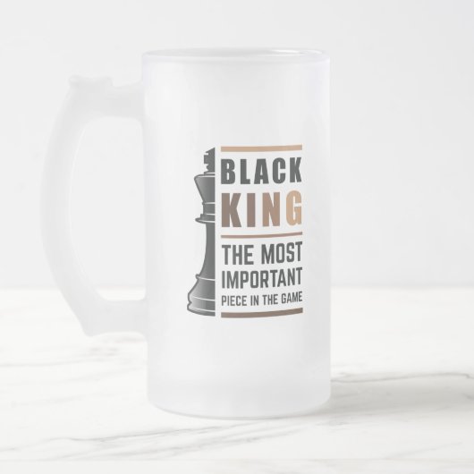 Zwarte koning het belangrijkste stuk in het spel 2 matglas bierpul (Links)