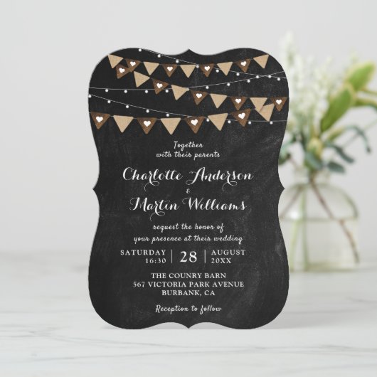 Zwarte Krijtbord String Lights Bunting Wedding Kaart (Staand voorkant)