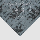 Zwarte kronen en schrijven op blauwe ontkoppeling tissuepapier (Detail)