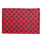 Zwarte kruisstift op rood kussensloop (Achterkant)