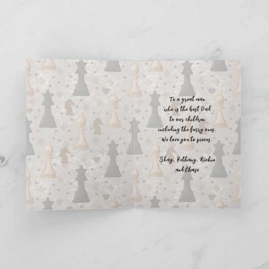 Zwarte Lab Schaakspeler Vaderdag Kaart (Binnen)