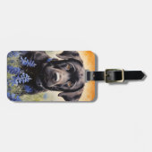 Zwarte Labrador in Bluebonnets Bagagelabel (Voorkant horizontaal)