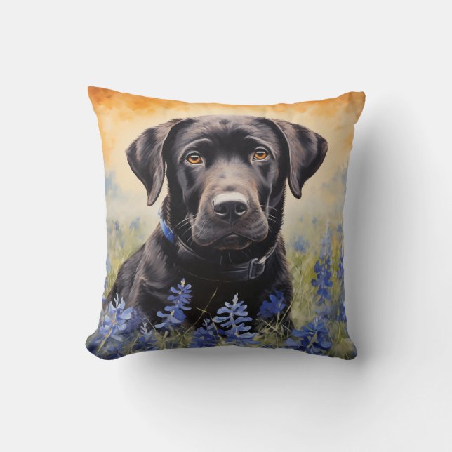 Zwarte Labrador in Bluebonnets Kussen (Voorkant)