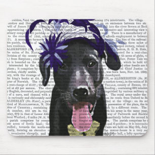 Zwarte labrador met blauwe fascinator muismat