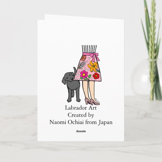 Zwarte Labrador & Mom's Rok Cartoon Kaart (Achterkant)