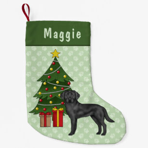 Zwarte labrador retriever hond met kerstboom kleine kerstsok