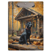 Zwarte Labrador Retriever Log Cabin Herfst Klembord (Voorkant)