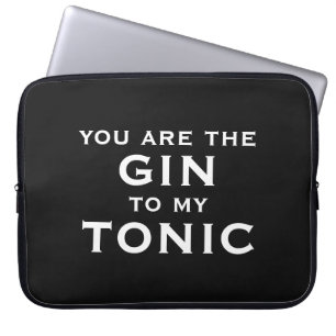 Zwarte laptophoes. Jij bent de gin voor mijn tonic Laptop Sleeve
