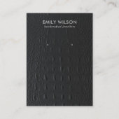 ZWARTE LEATHER TEXTURE EARRING STUD DISPLAY VISITEKAARTJE (Voorkant)